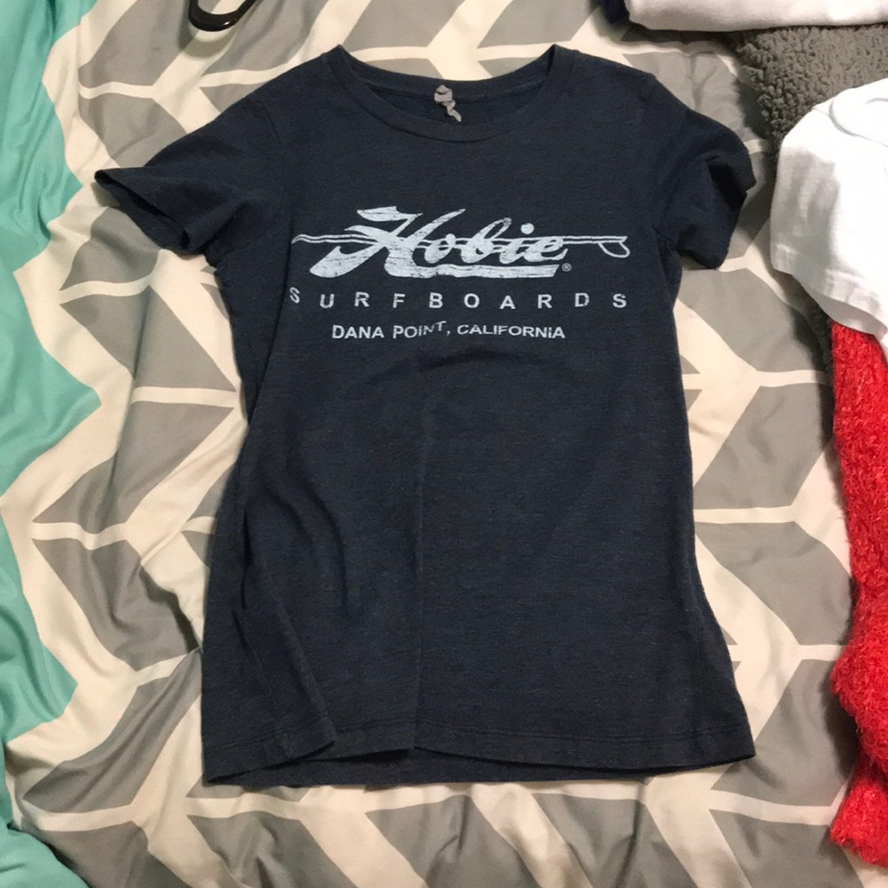 navy hobie tshirt